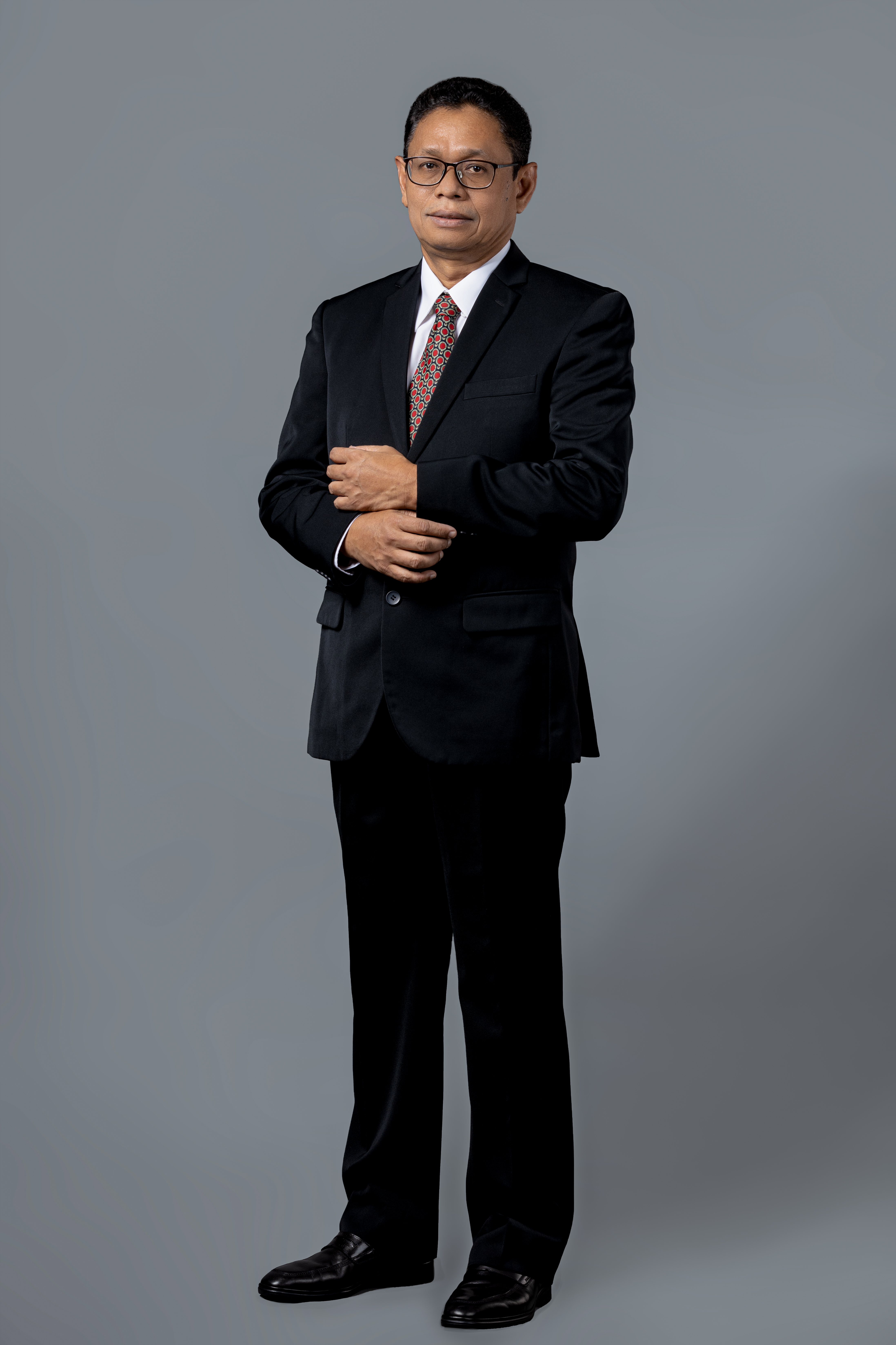 Hon. Yuliot Tanjung